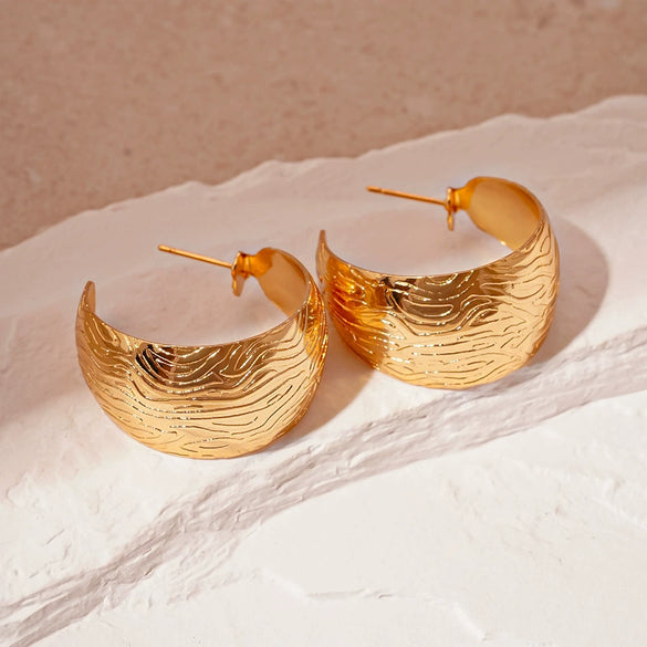 Alloy Geometric Circle Love Starfish Earrings For Women With Electroplating Design