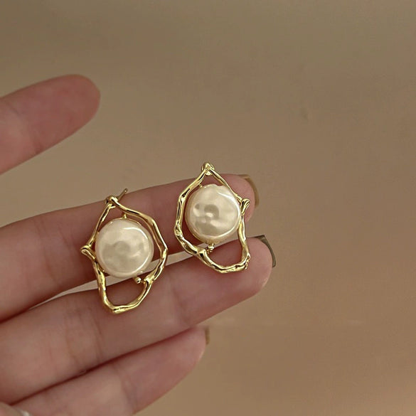 Alloy Geometric Drop Shape Diamond Design Women's Vintage Earrings