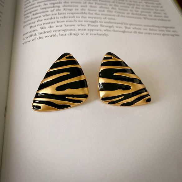 Alloy Geometric Drop Shape Diamond Design Women's Vintage Earrings