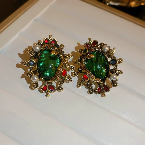Alloy Geometric Drop Shape Diamond Design Women's Vintage Earrings