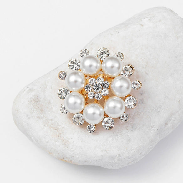 Alloy Geometric Flower Pearl Brooch With Electroplating For Women's Clothing Accessories
