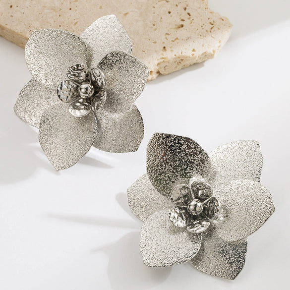 Alloy Geometric Flower Shaped Pendant Earrings With Electroplating For Women