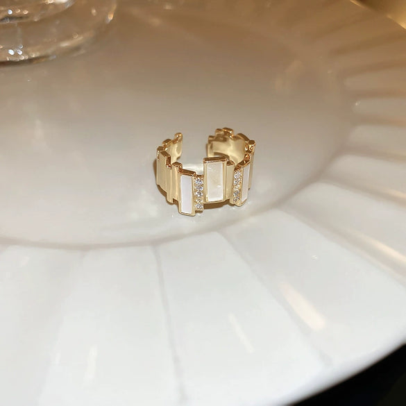 Alloy Geometric Inlaid Zircon Women's Ring Luxury Jewelry