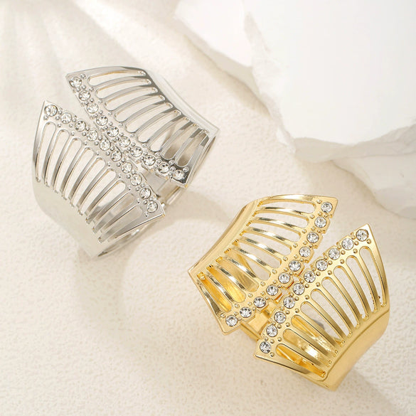Alloy Geometric Metal Bracelets Electroplated Diamondencrusted Multilayered Glossy Hollow Open For Women
