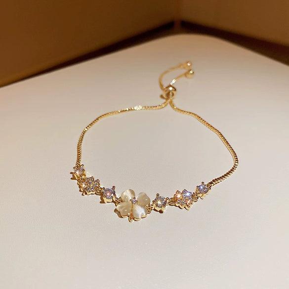 Alloy Geometric Microinlay Zircon Women's Bracelet