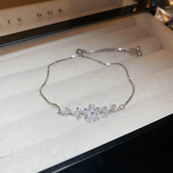 Alloy Geometric Microinlay Zircon Women's Bracelet