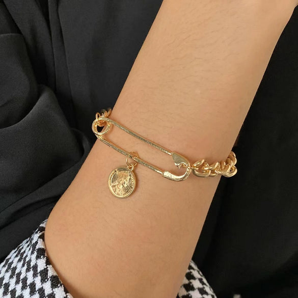 Alloy Geometric Micropaved Zircon Electroplated Paperclip Bracelet For Women