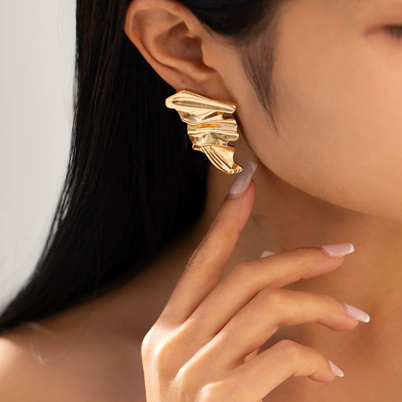 Alloy Geometric Pleated Women's Earrings With Electroplating And Stainless Steel Ear Needles