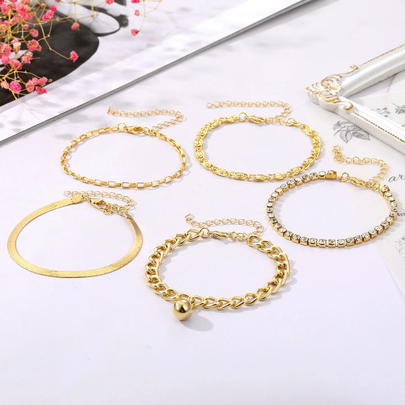 Alloy Geometric Retro Electroplating Multilayer Claw Chain Diamond Women's Bracelet