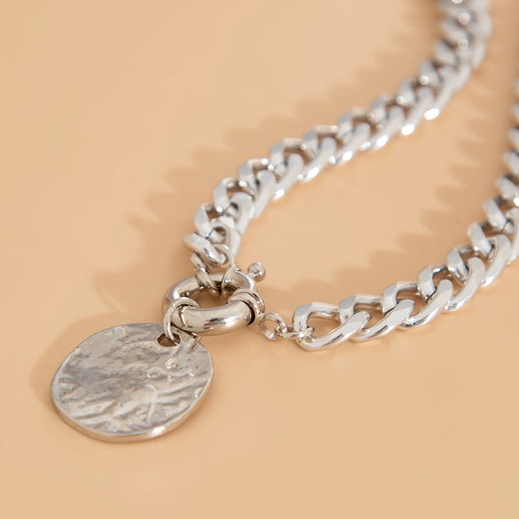 Alloy Geometric Round Pendant Women's Niche Hiphop Necklace With Electroplating And Cross Chain