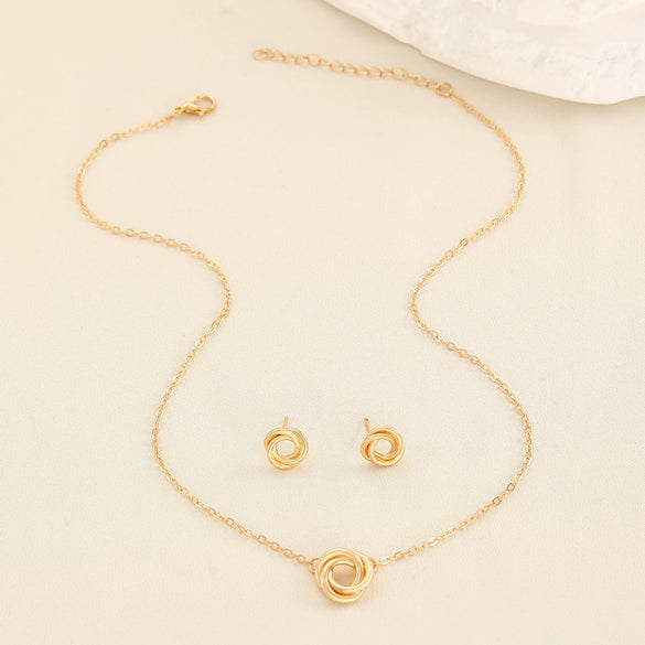 Alloy Geometric Simple Style Earrings And Necklace Set With Circle Pendant And Regular Chain Electroplated For Women