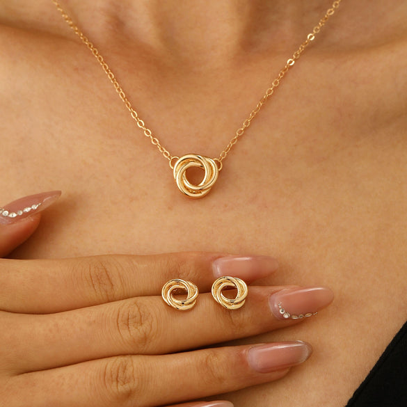 Alloy Geometric Simple Style Earrings And Necklace Set With Circle Pendant And Regular Chain Electroplated For Women