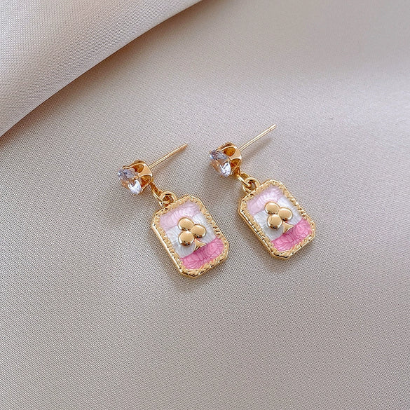 Alloy Geometric Women's Earrings With Oil Drop And Flower Design Light Luxury Style