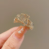 Alloy Ginkgo Leaf Brooch Electroplating Natural Style Ladies Accessories