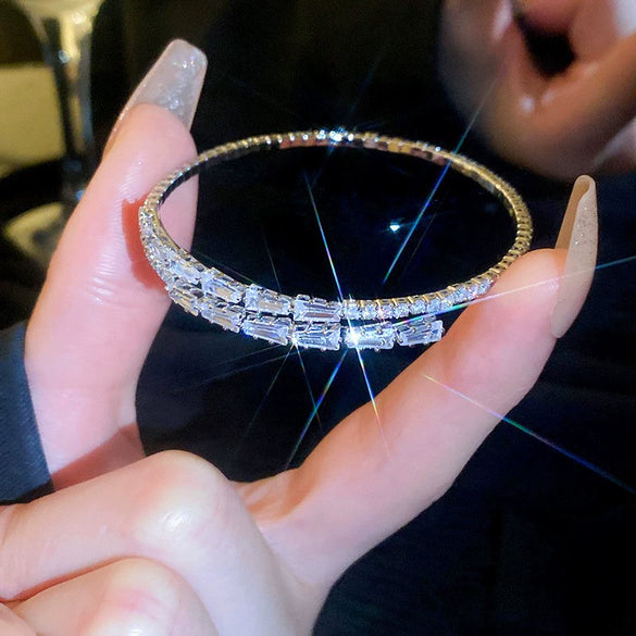 Alloy Gold Electroplated Butterfly Pearl Women's Bracelet With Animal Pattern