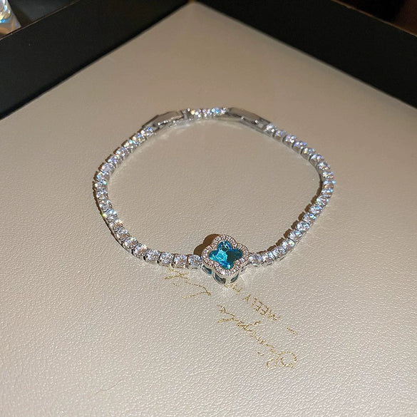 Alloy Gold Electroplated Butterfly Pearl Women's Bracelet With Animal Pattern