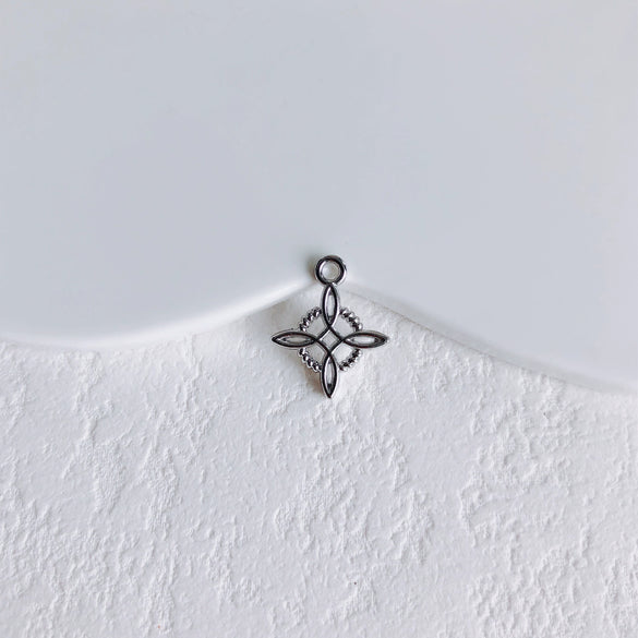 Alloy Handmade Pendant Jewelry Accessories With Electroplating Process