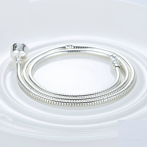 Alloy Heart Geometric Style Snake Bone Chain Necklace With Electroplating