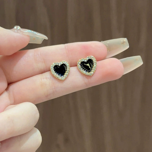 Alloy Heart Pattern Light Luxury Cold Style Electroplated Women's Earrings