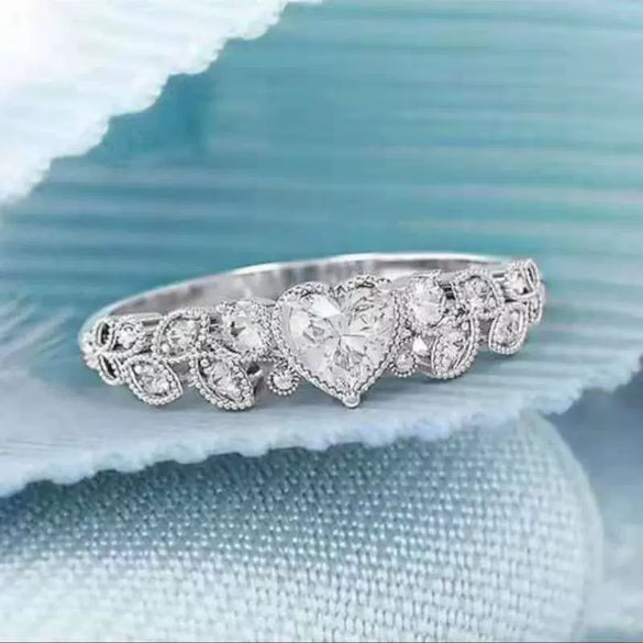 Alloy Heart Ring For Ladies With Electroplating Treatment
