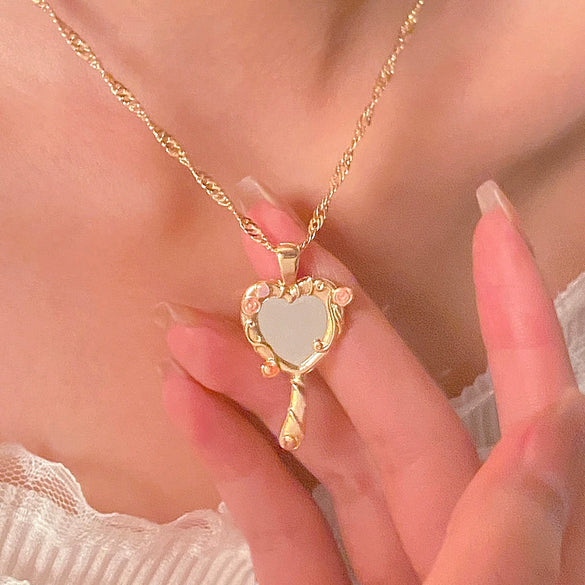 Alloy Heart Shape Electroplated Fashion Clavicle Necklace For Girls