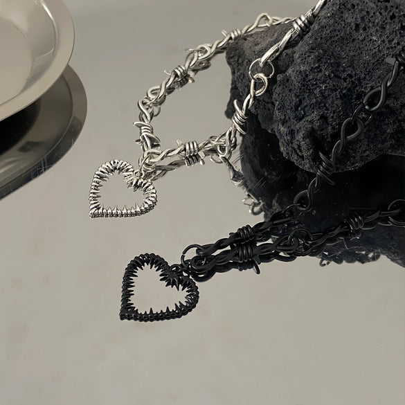 Alloy Heart Thorn Pendant Necklace Electroplated Hiphop Punk Style For Men And Women