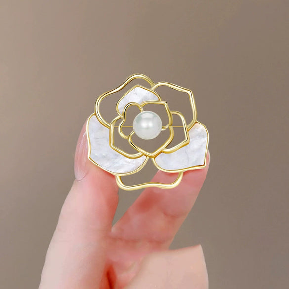 Alloy Hollow Camellia Animal Shaped Pearl Brooch With Electroplating Natural Style Fashion Accessory For Women