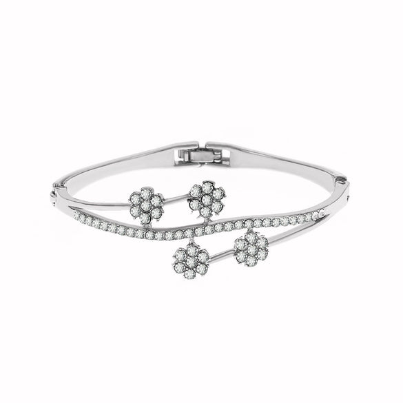 Alloy Hollow Love Geometric Electroplated Bracelet Fashion Temperament Watch Accessories