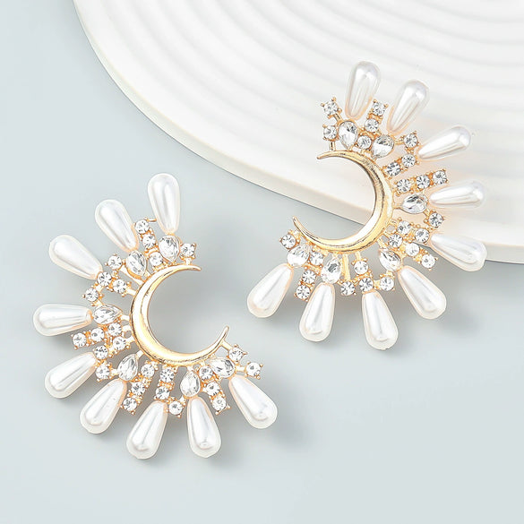 Alloy Inlaid Diamond And Pearl Halfmoon Flower Earrings For Women