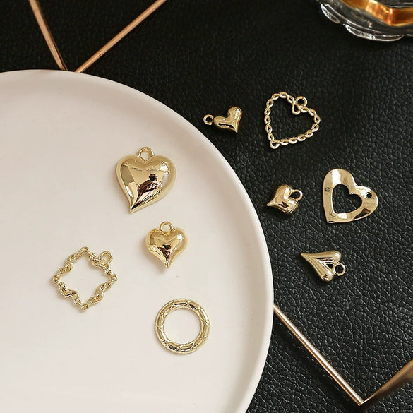 Alloy Jewelry With Heart Shape And K Gold Style Silver Plated And Gold Plated For Pendant Necklace Bracelet And Earring