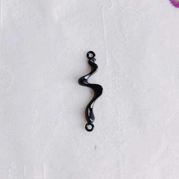 Alloy Joker Irregular Line Double Hole Pendant For Diy Handmade Jewelry Accessories With Electroplating