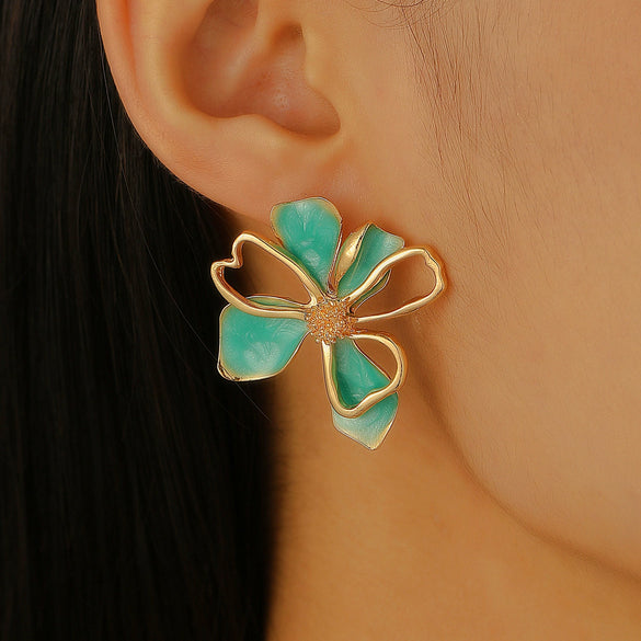 Alloy 14K Gold Electroplated Doublelayer Flower Petal Women's Retro Sweet Earrings