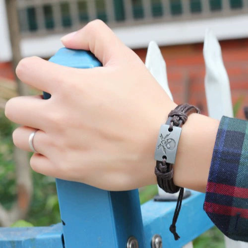 Alloy Leather Men's Bracelet With Ghost Skull Pattern And Electroplating Treatment Fashion Style
