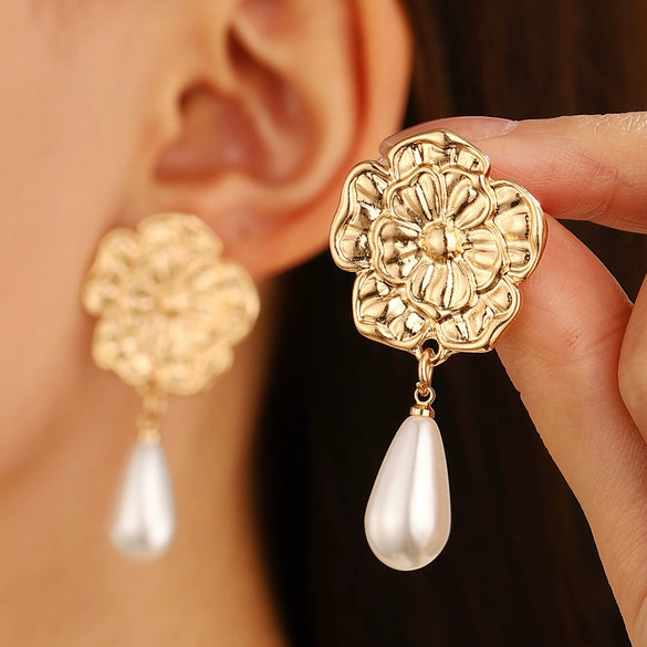 Alloy Metal Geometric Style Electroplated Women's Earrings
