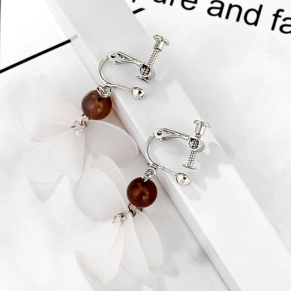 Alloy Mori Style Flower Elegant Pearl Pendant Earrings For Women