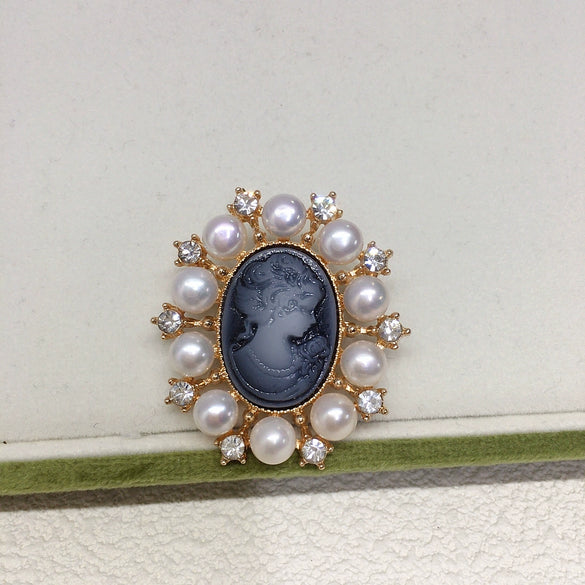 Alloy Natural Freshwater Pearl Geometric Retro Electroplated Dualpurpose Brooch Pendant For Women