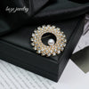 Alloy Pearl And Diamond Garment Brooch Geometric Heart Shape Electroplated