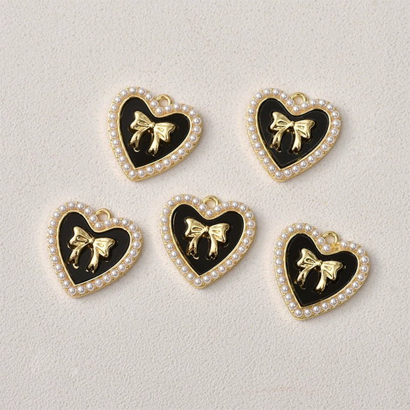 Alloy Pearl Heart Bow Pendant Jewelry Accessories With Electroplating