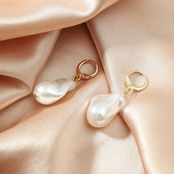 Alloy Pearl Inlaid Specialshaped Earrings Retro Elegant Style