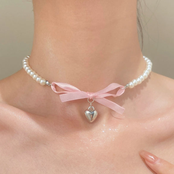 Alloy Pearl Necklace With Heart Shape Bow Tie Geometric Pendant For Women Electroplating Design