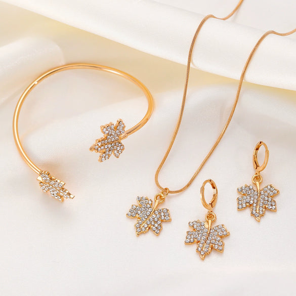 Alloy Plants And Flowers Diamond Jewelry Women's Threepiece Set Necklace Earrings Bracelet