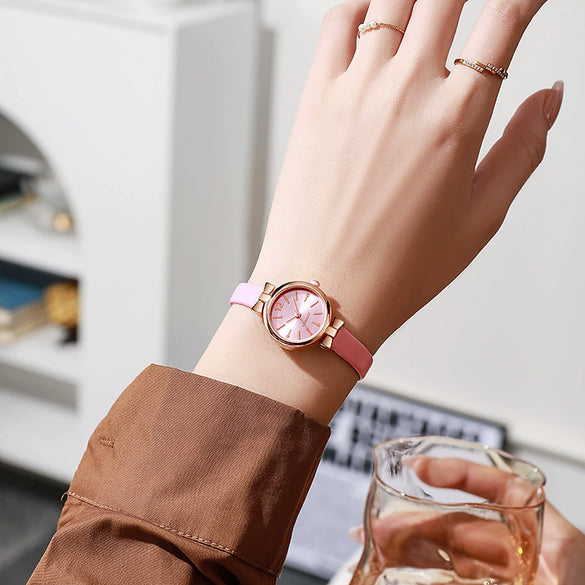 Alloy Pu Belt Women's Watch Round Dial Antique Style