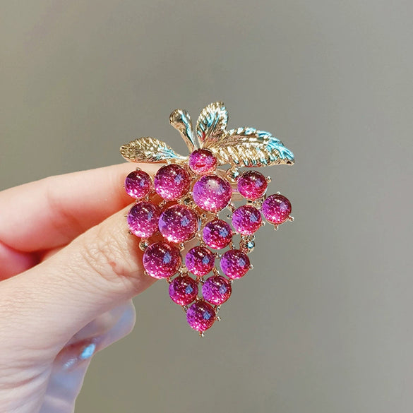 Alloy Purple Grape Brooch Electroplated Women's Light Luxury Highend Accessory