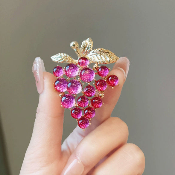 Alloy Purple Grape Brooch Electroplated Women's Light Luxury Highend Accessory