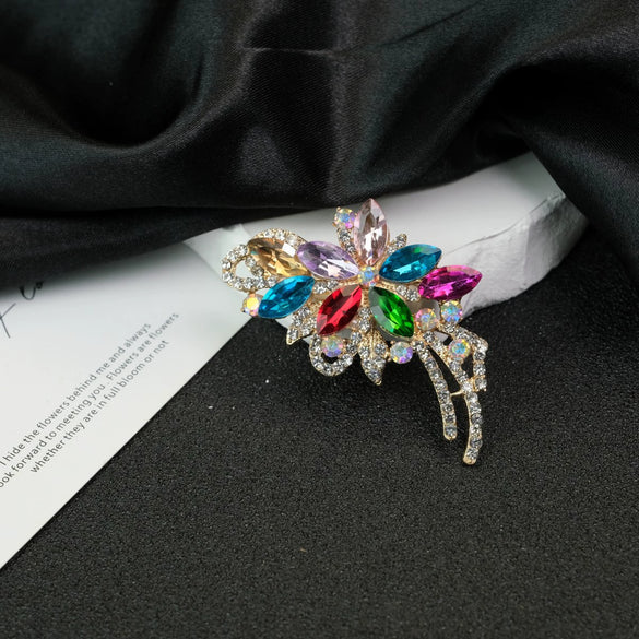 Alloy Rhinestone Flower Brooch Electroplated Jewelry For Women