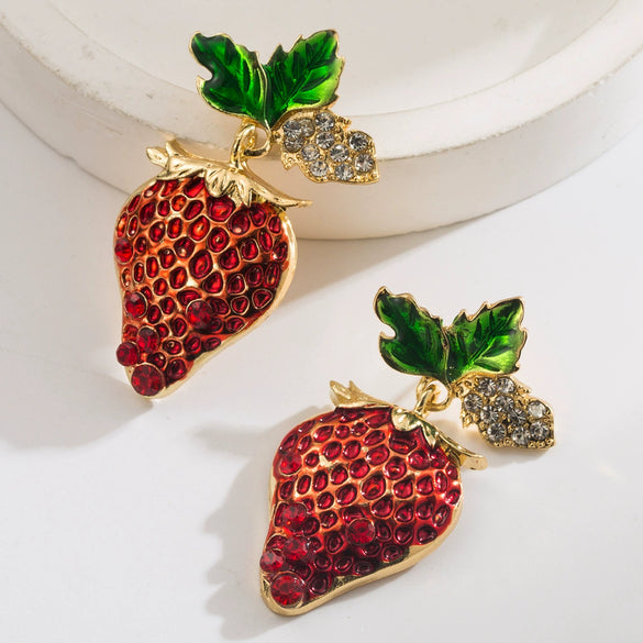 Alloy S925 Silver Needle Women's Retro Fruit Food Style Diamondencrusted Oil Dripping Bee Strawberry Earrings
