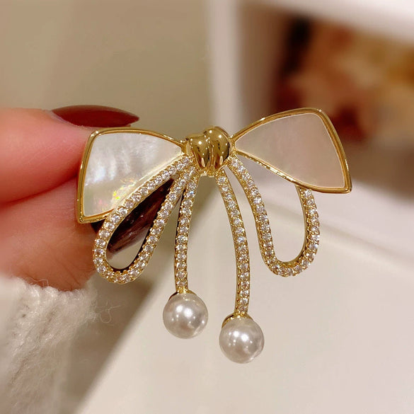 Alloy Shell Bow Women's Vintage Natural Style Electroplated Brooch