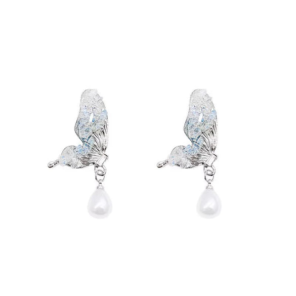 Alloy Silver Needle Insect Pattern Electroplated Butterfly Pearl Earrings For Women Retro Temperament Light Luxury