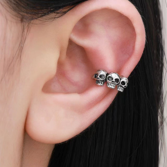 Alloy Skull Stud Earrings With 14K Gold Ear Needles Electroplated Retro Cold Style For Women