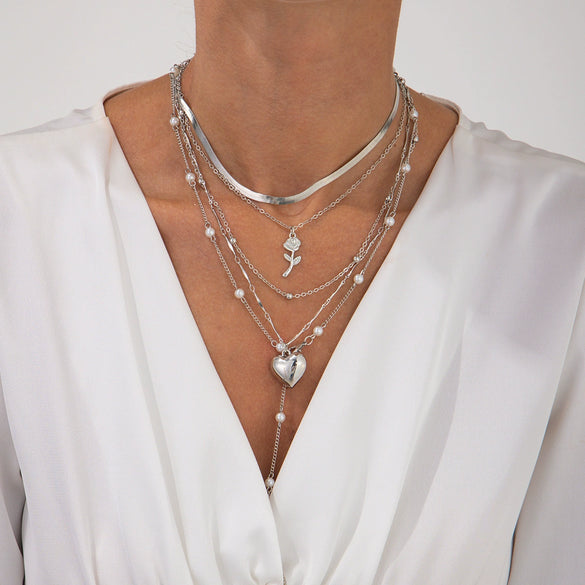 Alloy Snake Bone Chain Clavicle Necklace With Heart Shape And Flower Pattern Electroplating Processing